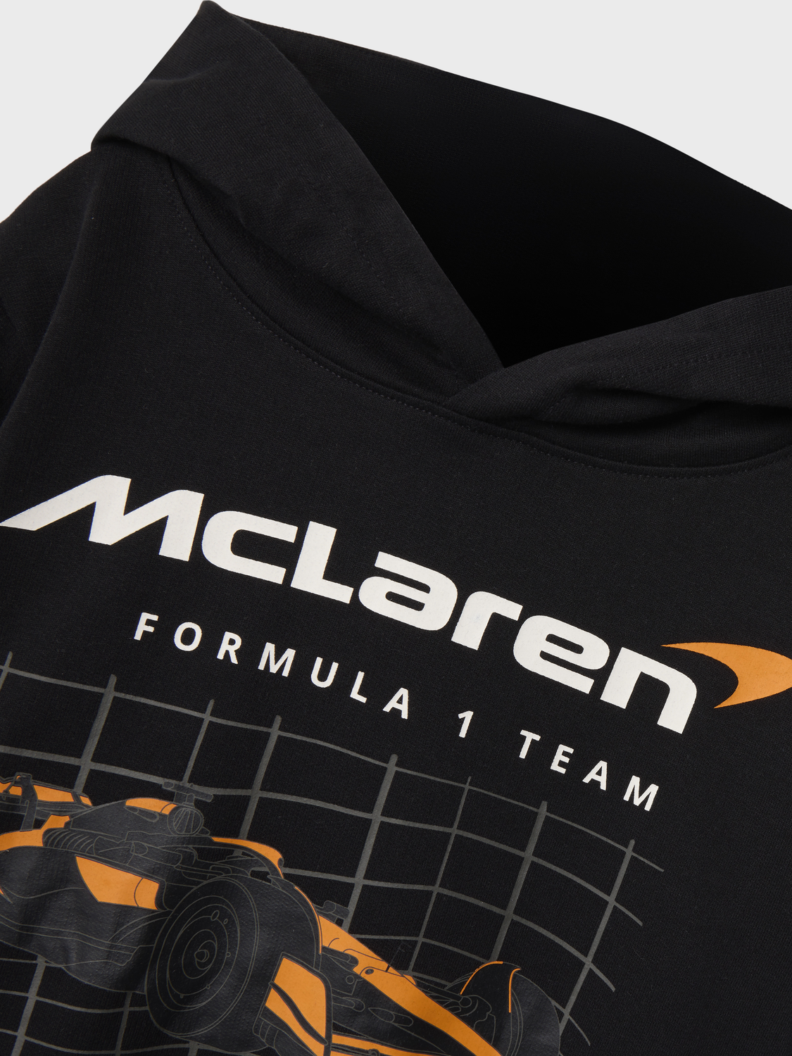 model_shot-front_full